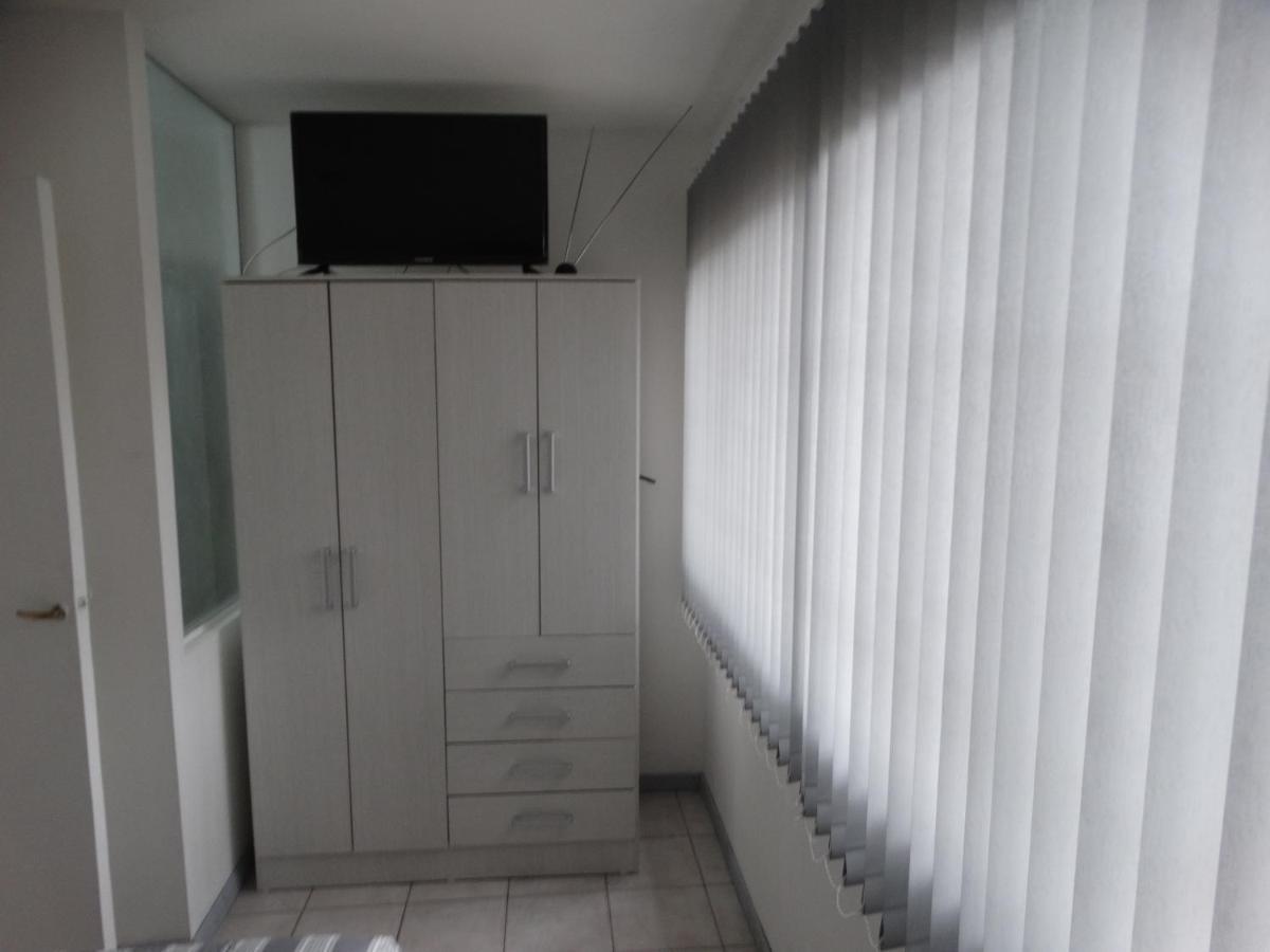 Alem Mendoza Apartment ภายนอก รูปภาพ